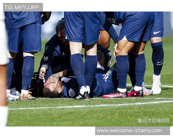 内马尔因担忧受伤缺席客战帕尔梅拉斯选择不踢人造草皮